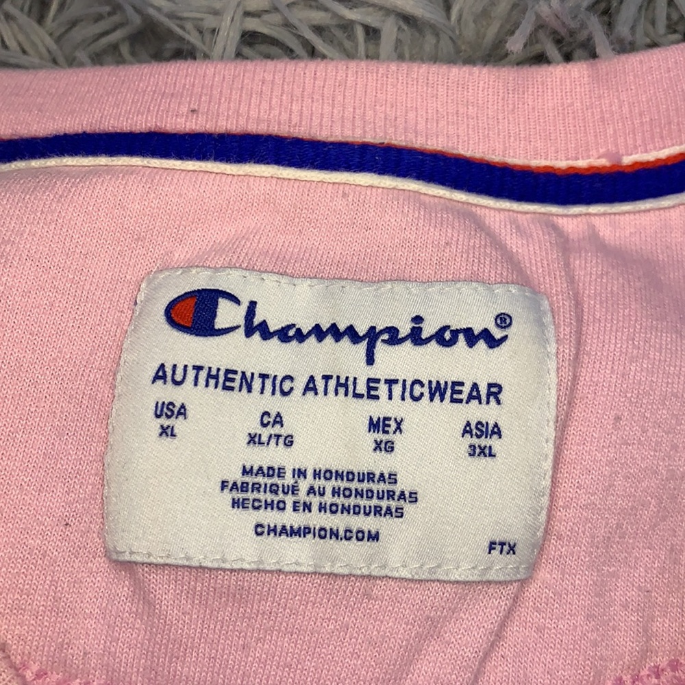 Champion sweatshirt - Picture 3 of 3
